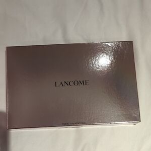 NWOT Lancôme holiday 2024 rose gold shimmering palette